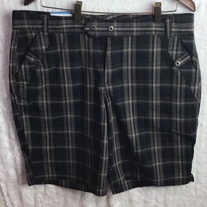 Columbia | NWT Loose Fit Regular Rise Size Plaid 14 Shorts